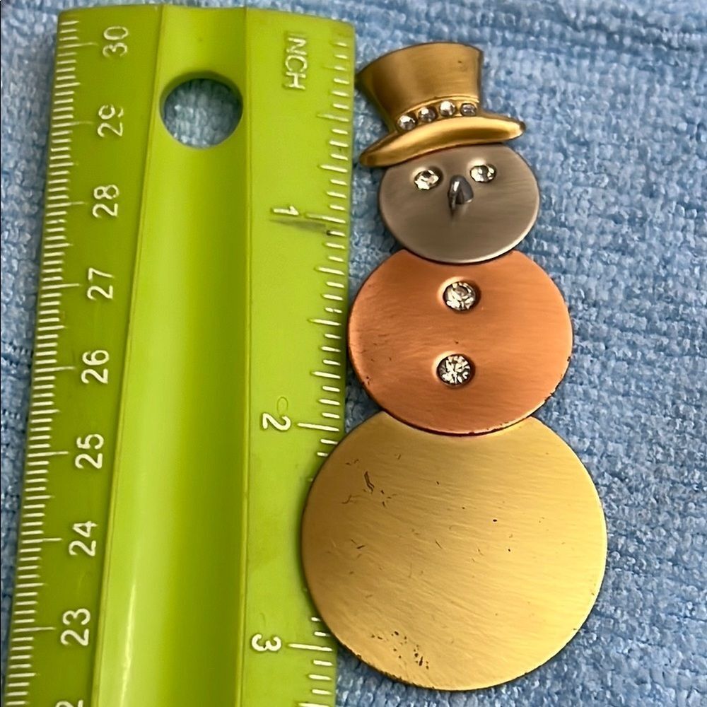 Metallic Snowman Brooch with Rhinestones - Picture 6 of 6